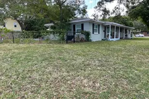 709 Indian Rocks Rd, Belleair, FL 33756 - Photo 15