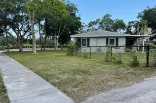 709 Indian Rocks Rd, Belleair, FL 33756 - Photo 19