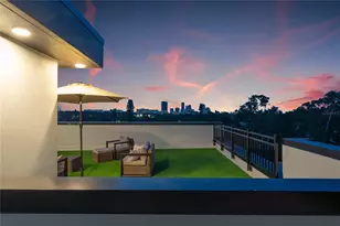 2104 4th St S, Saint Petersburg, FL 33705 - Photo 39