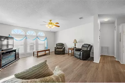 37510 New Horizons Boulevard, Zephyrhills, FL 33541 - Photo 15