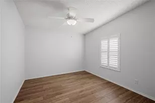 37510 New Horizons Blvd, Zephyrhills, FL 33541 - Photo 25