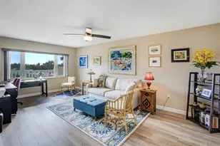 100 Bluff View Dr, Belleair Bluffs, FL 33770 - Photo 15