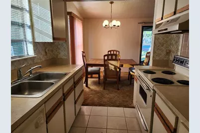 1206 Sawgrass Court, Oldsmar, FL 34677 - Photo 9