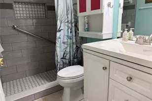 1100 E Bay Dr, Largo, FL 33770 - Photo 39