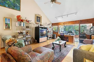 1221 N Riverhills Dr, Temple Terrace, FL 33617 - Photo 45