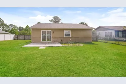 2510 Yule Tree Drive, Edgewater, FL 32141 - Photo 13
