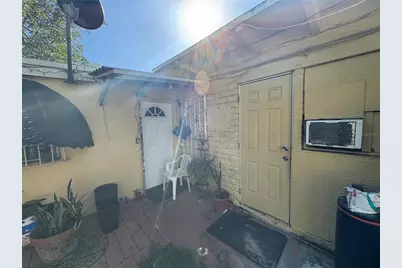 1025 NW 31st Avenue, Miami, FL 33125 - Photo 25