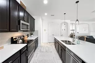 1619 Anastacia Ln, Sun City Center, FL 33573 - Photo 15