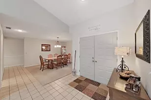 305 Running Horse Rd, Seffner, FL 33584 - Photo 13
