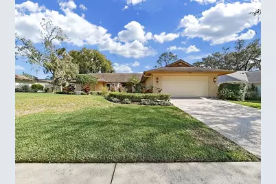 305 Running Horse Road, Seffner, FL 33584 - Photo 9