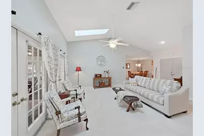 305 Running Horse Road, Seffner, FL 33584 - Photo 15