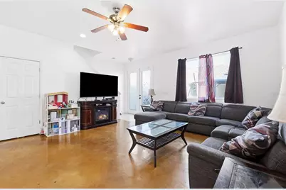 3773 42nd Avenue N, Saint Petersburg, FL 33714 - Photo 9