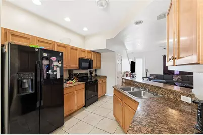 3773 42nd Avenue N, Saint Petersburg, FL 33714 - Photo 5