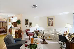 7631 Rohuna Dr, New Port Richey, FL 34653 - Photo 5