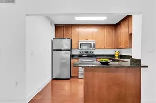 210 5th Ave S, Saint Petersburg, FL 33701 - Photo 11