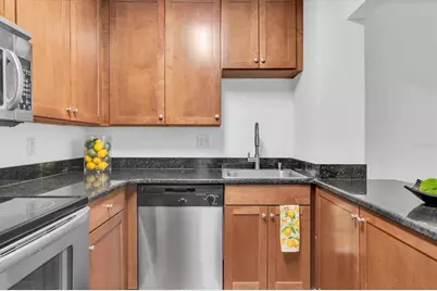 210 5th Avenue S #403, Saint Petersburg, FL 33701 - Photo 13