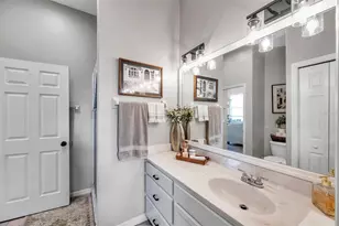 456 Bayou-Village Dr, Tarpon Springs, FL 34689 - Photo 33