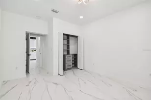 110 28th Ave N, Saint Petersburg, FL 33704 - Photo 29