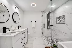 110 28th Ave N, Saint Petersburg, FL 33704 - Photo 17