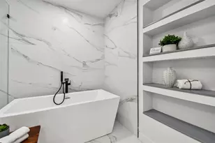 110 28th Ave N, Saint Petersburg, FL 33704 - Photo 19