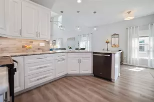 5320 Riverwalk Preserve Dr, New Port Richey, FL 34653 - Photo 7