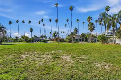 1645 Santa Barbara Drive, Dunedin, FL 34698 - Photo 25