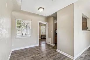 3125 31st Ave N, Saint Petersburg, FL 33713 - Photo 9