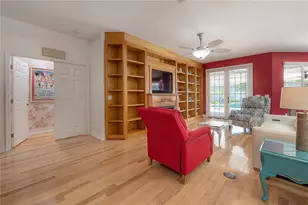 12108 Riverhills Dr, Temple Terrace, FL 33617 - Photo 7