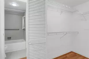 3211 W Swann Ave, Tampa, FL 33609 - Photo 23