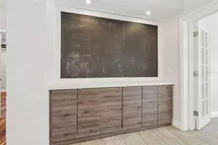 1207 E Crawford St, Tampa, FL 33604 - Photo 29