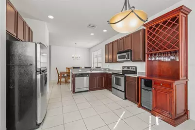5808 Hidden Falls Lane, Apollo Beach, FL 33572 - Photo 9