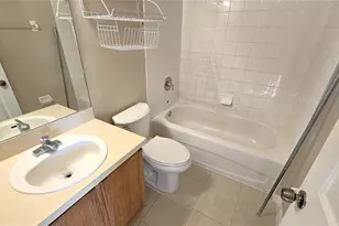 1302 Denman Ct, Wesley Chapel, FL 33543 - Photo 21