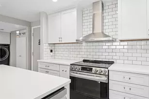 4141 Bayshore Blvd, Tampa, FL 33611 - Photo 11