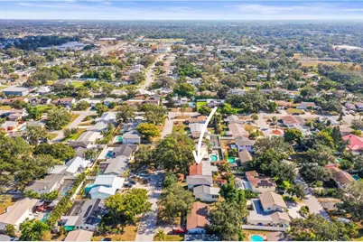 13494 Bellewood Avenue, Seminole, FL 33776 - Photo 35