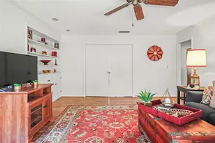 13494 Bellewood Ave, Seminole, FL 33776 - Photo 9