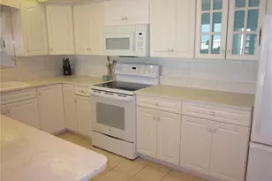 1400 Gulf Blvd, Clearwater Beach, FL 33767 - Photo 3