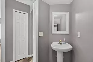 2140 Fluorshire Dr, Brandon, FL 33511 - Photo 11