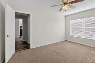 2140 Fluorshire Dr, Brandon, FL 33511 - Photo 23
