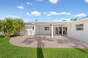 819 Jacaranda Dr, Largo, FL 33770 - Photo 37