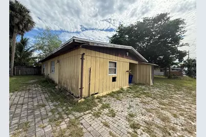 11526 Dean Street, Bonita Springs, FL 34135 - Photo 9