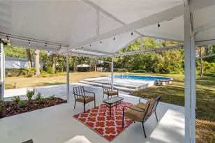 11201 Hidden Valley Dr, Tampa, FL 33618 - Photo 35