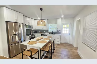 3011 W Spruce Street, Tampa, FL 33607 - Photo 5