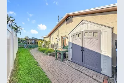 4990 Dover Street NE, Saint Petersburg, FL 33703 - Photo 33