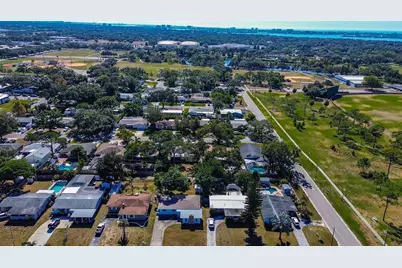 7726 33rd Avenue N, Saint Petersburg, FL 33710 - Photo 39