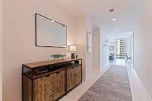 301 1st St S, Saint Petersburg, FL 33701 - Photo 13