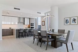 301 1st St S, Saint Petersburg, FL 33701 - Photo 7