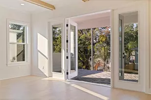 1851 Mississippi Ave NE, Saint Petersburg, FL 33703 - Photo 7