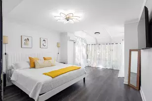 [Address not provided], Tampa, FL 33629 - Photo 35