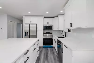 1709 W Perio Street, Tampa, FL 33612 - Photo 5