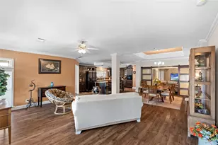 2715 9th Ave N, Saint Petersburg, FL 33713 - Photo 3